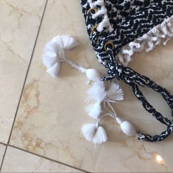 Dodo Bar Or NWOT Black and White Fringe Top Sz S - Picture 4 of 5